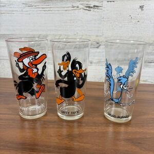 Daffy Duck & Road Runner & Beaky Buzzard 1973 Pepsi Collector‎ Glass 16oz QTY 3